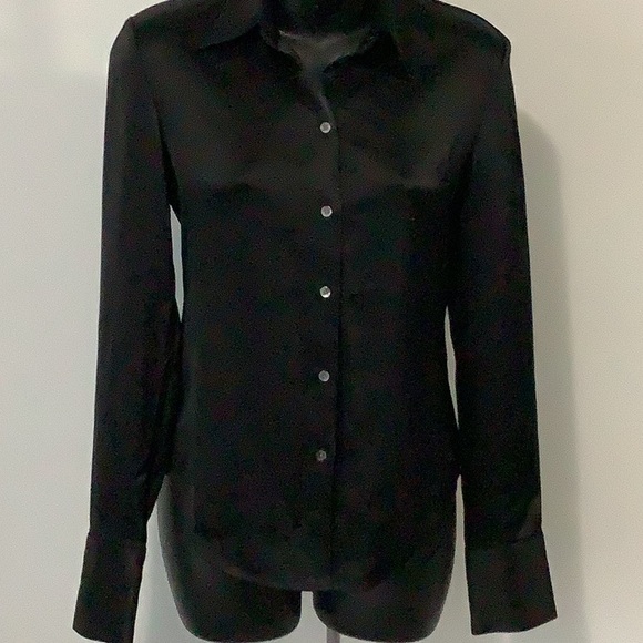 ARITZIA Babaton Industry Satin Shirt (Black) - Picture 5 of 13